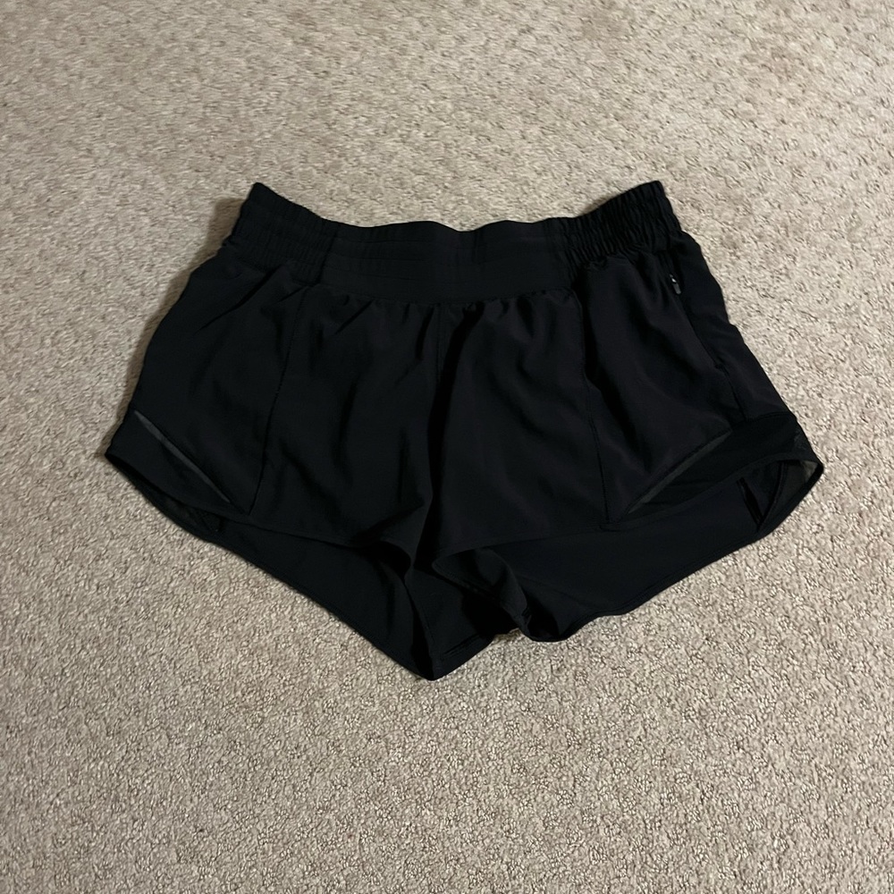 Lululemon highwaisted hottie hot shorts